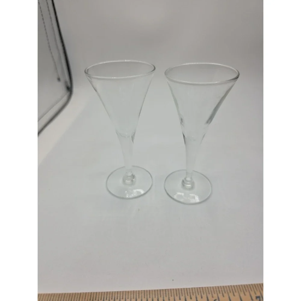 Minature Glass Vintage Set of 2 4.5